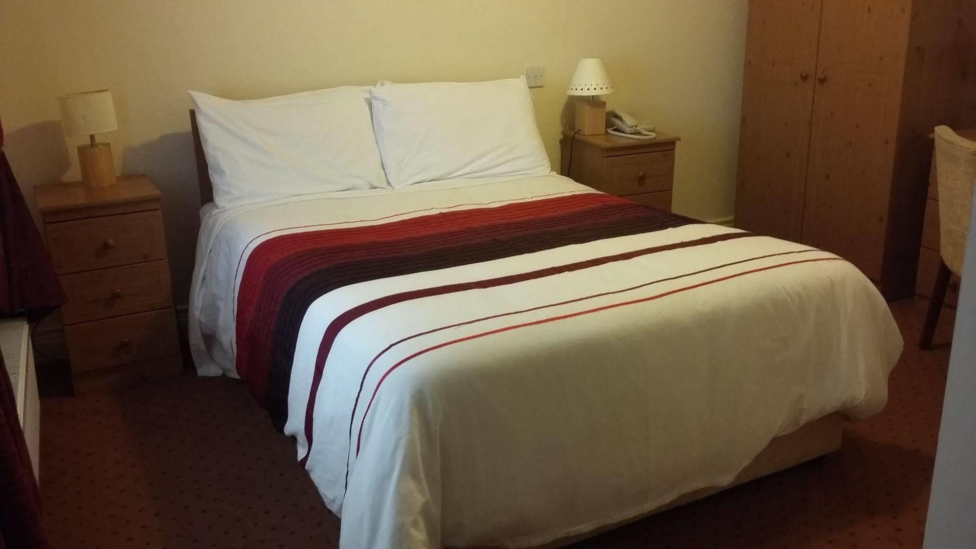 The Strand Hotel Ballyliffin Eksteriør bilde