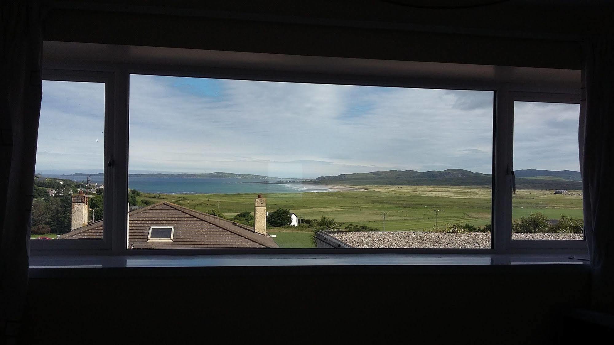 The Strand Hotel Ballyliffin Eksteriør bilde